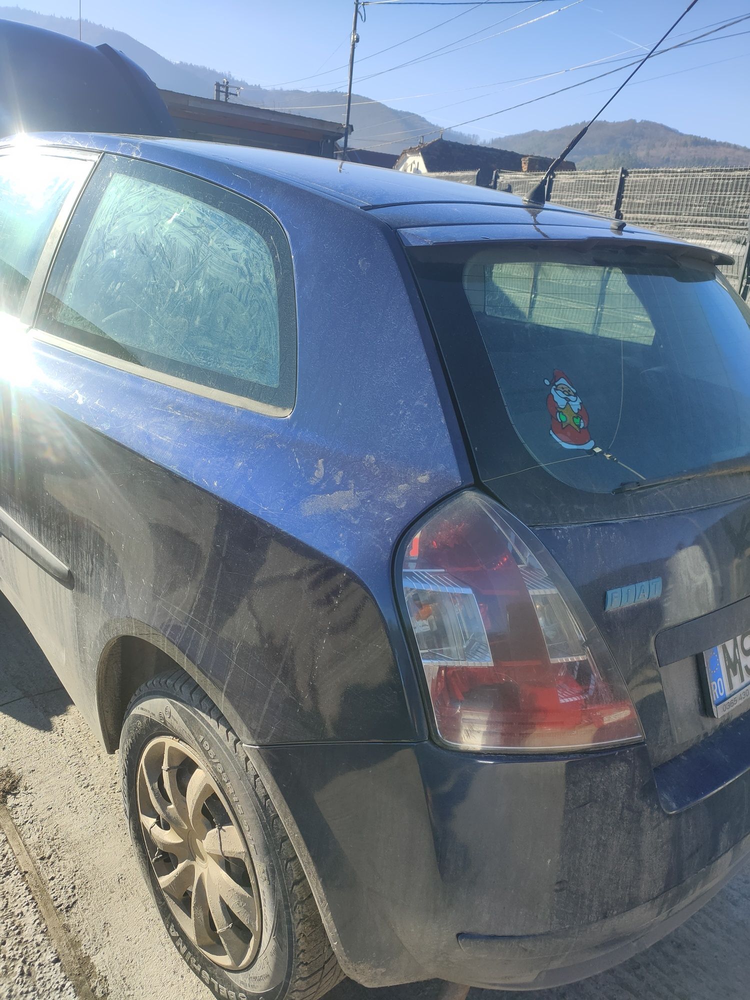 Piese dezmembrez dezmembrări motor kit pornire bara faruri  fiat stilo