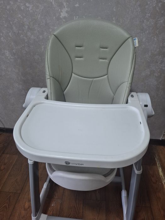 Детский стул для кормления