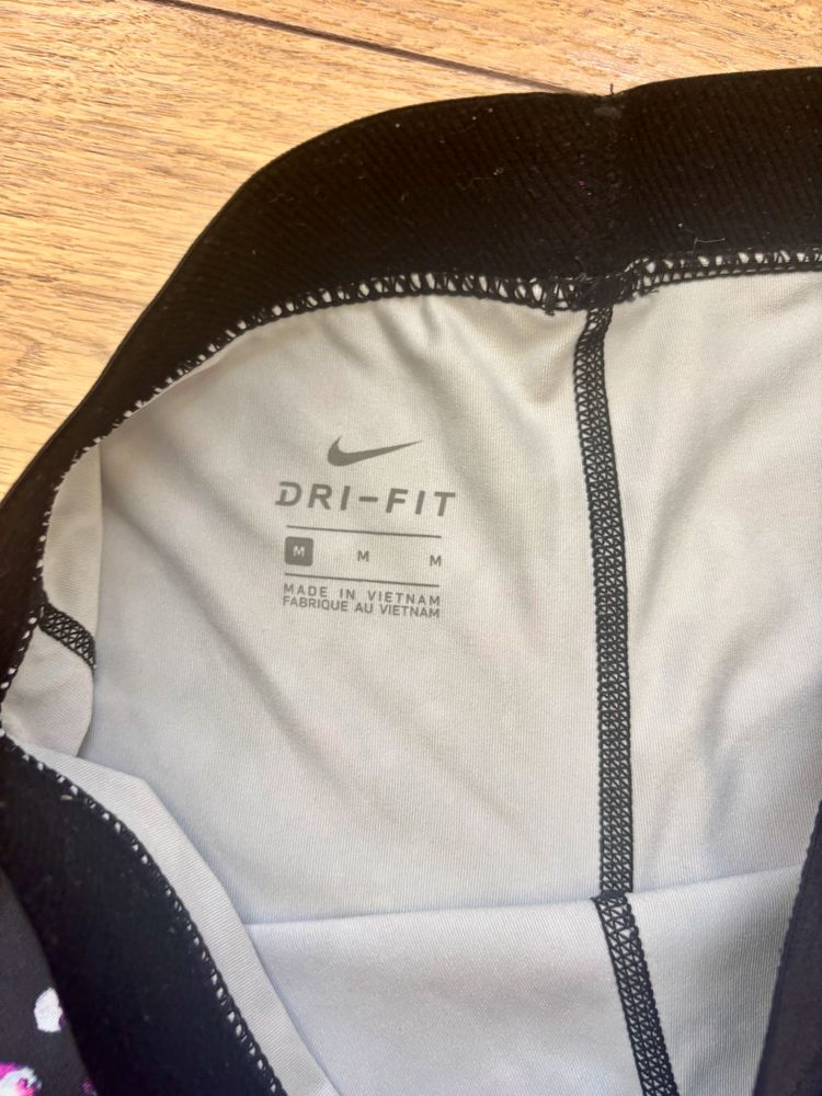 Дамски клин Nike Pro - 7/8