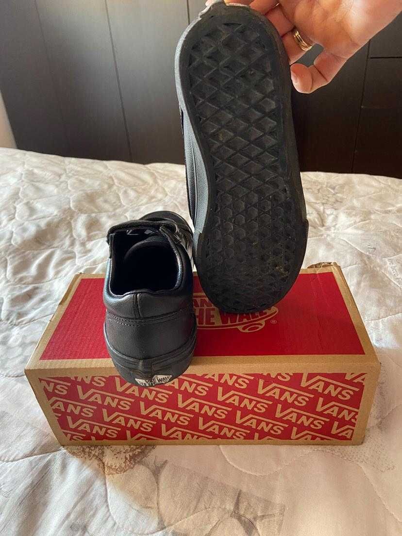 VANS детски обувки