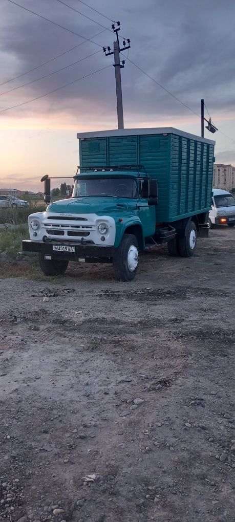 Zil 130 futgon,,