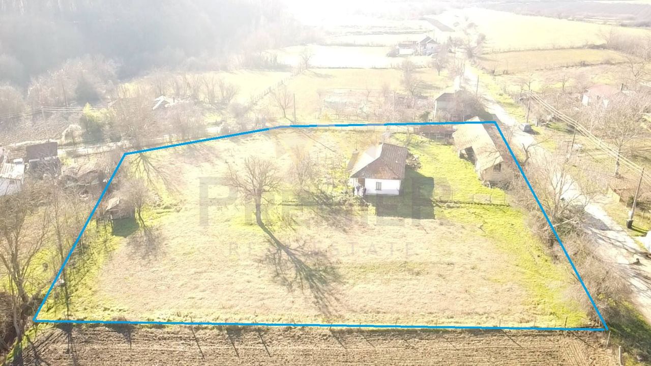 Продава се Къща в с. Гроздьово, Област Варна - 75 кв.м за 400 €/кв.м - Снимка #1