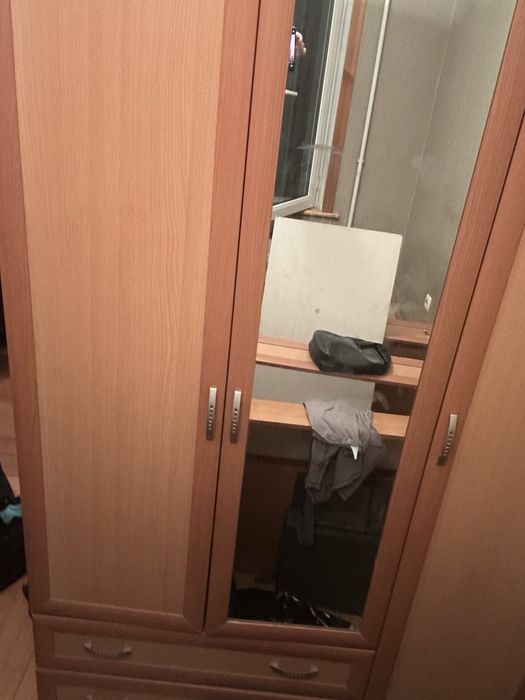 шифоньер шкаф из дерево