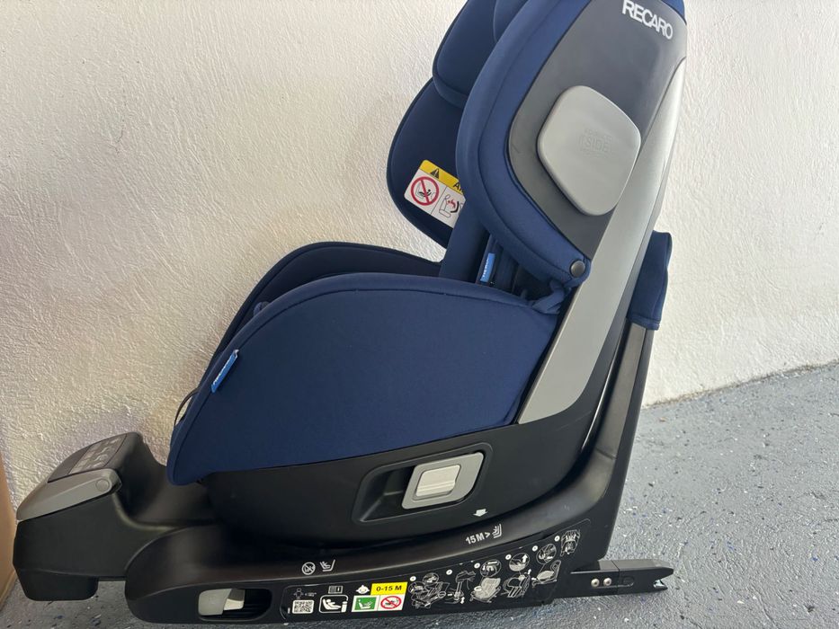 Recaro Salia столче