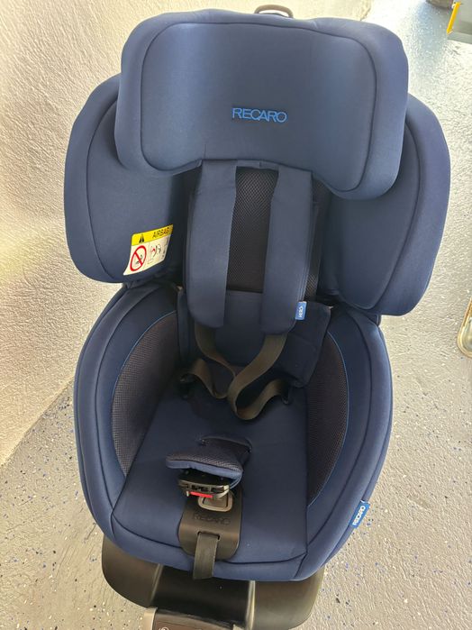 Recaro Salia столче