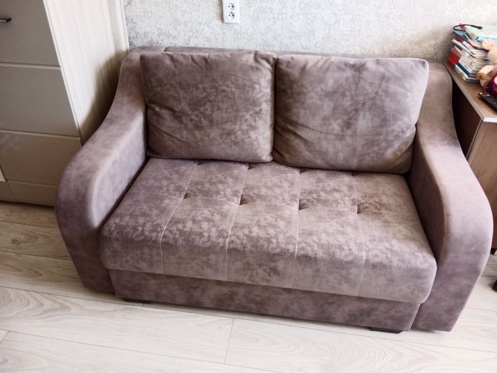 Продам диван в отличном состоянии производство Павлодар