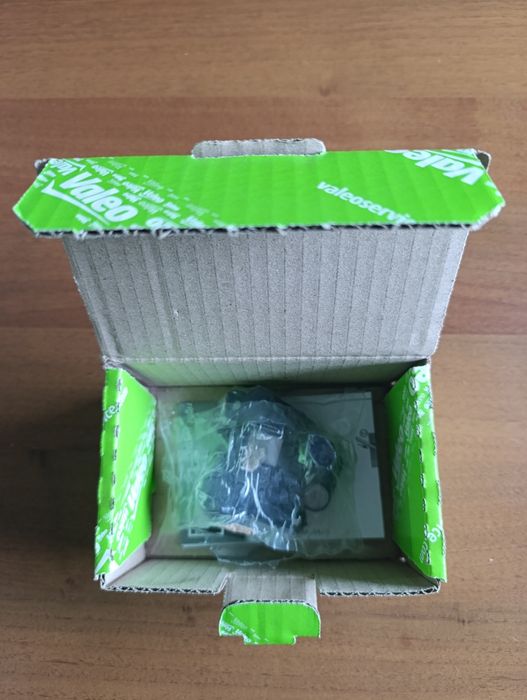 Regulator alternator Valeo 595253