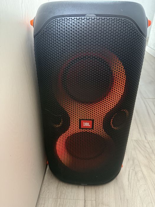 Портативная колонка JBL PartyBox 110 черный