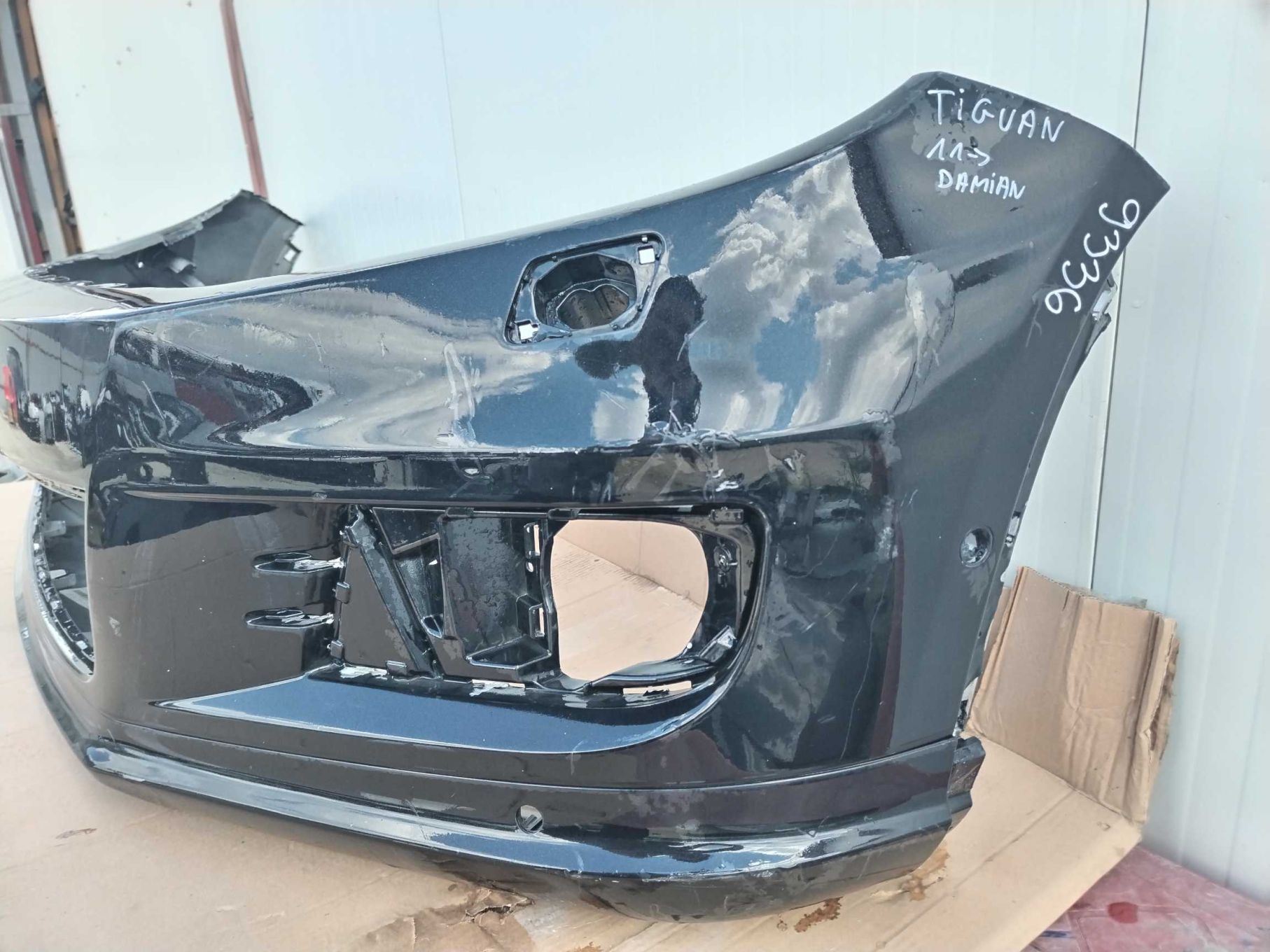 Bara fata VW Tiguan R-Line, facelift, 2012, 2013, 2014, 2015, 2016, cod origine OE 5N0807221AP.