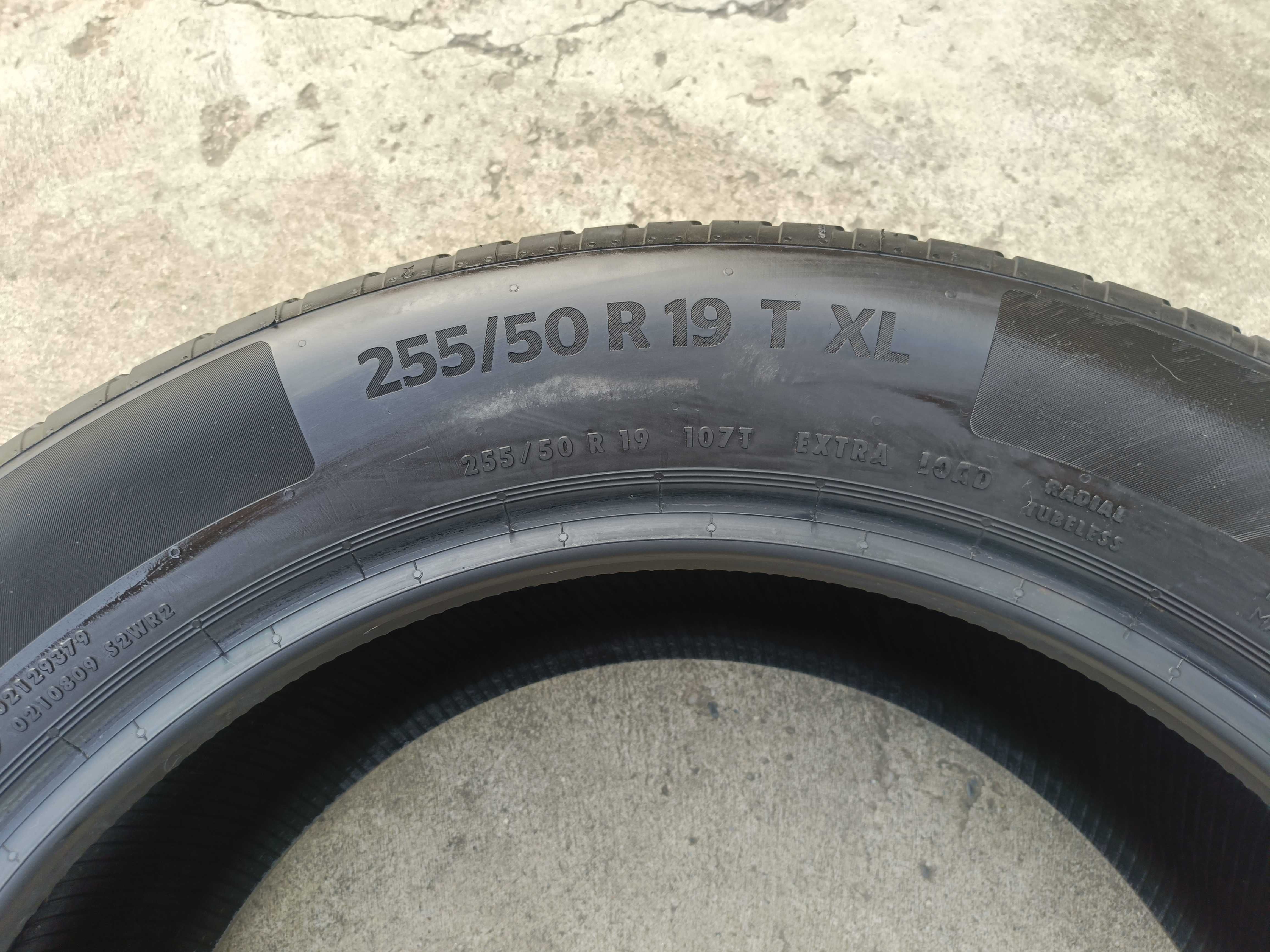 Doua anvelope vara 255 50 19 Continental EcoContact 6Q cu 6,5 mm 3622