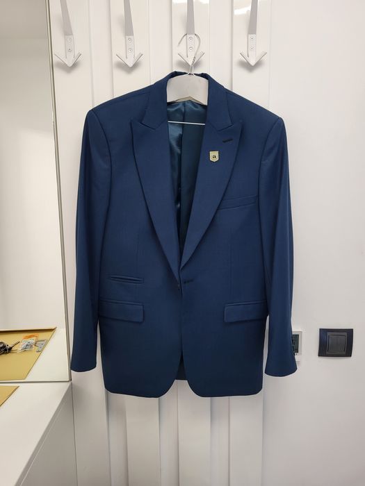 Costum 3 piese 80% REDUCERE