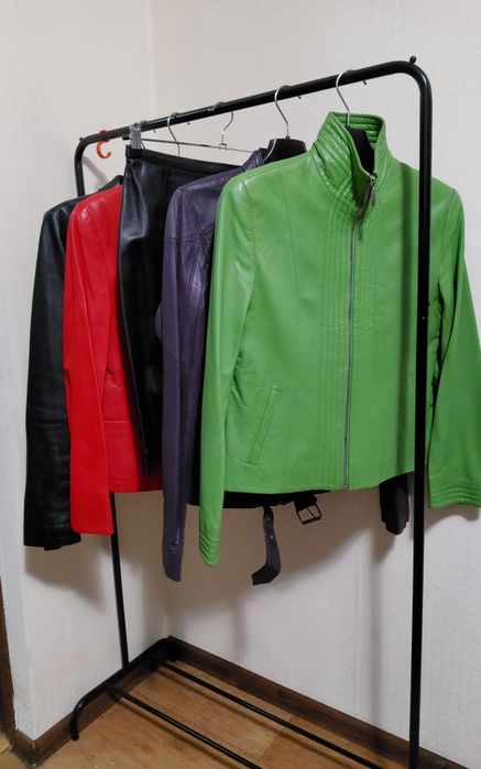 Продам кожаные куртки