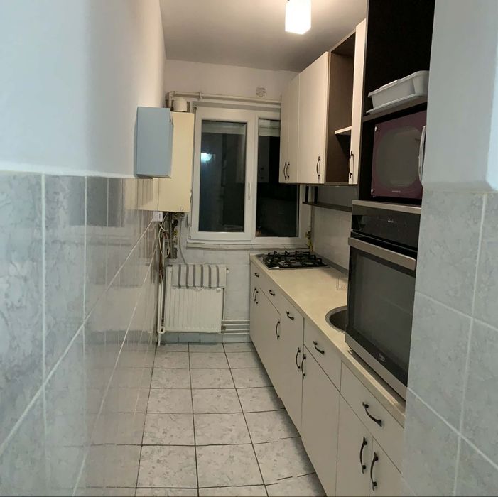 Inchiriez apartament 2 camere