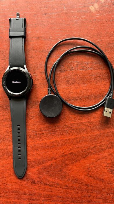 Samsung Galaxy Watch4 LTE
Samsung Galaxy Watch4 LTE