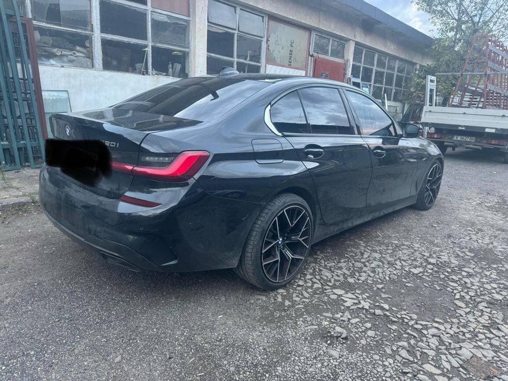 Bmw 320 i g20 на части  на 100.000 км