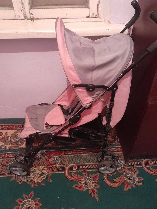 Продам детскую коляску Jetem