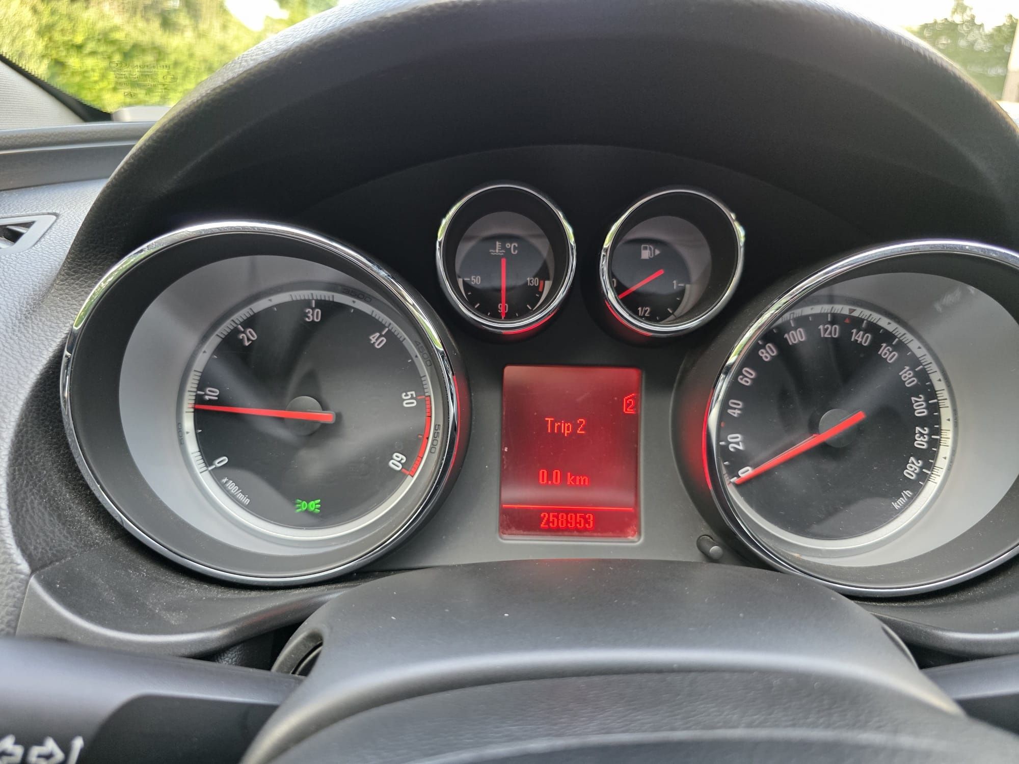 Opel insignia 2010 2.0D
