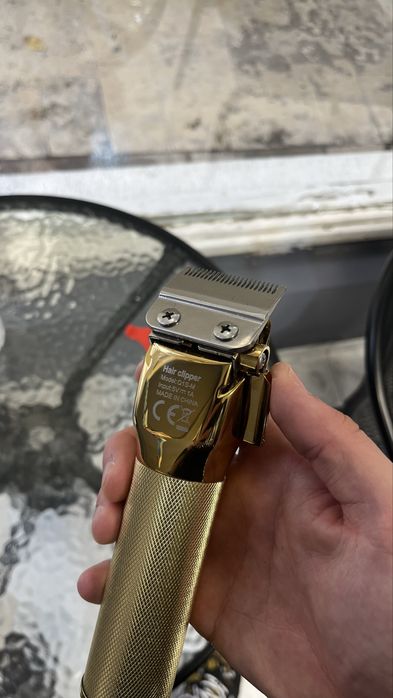 Продавам тази машинка