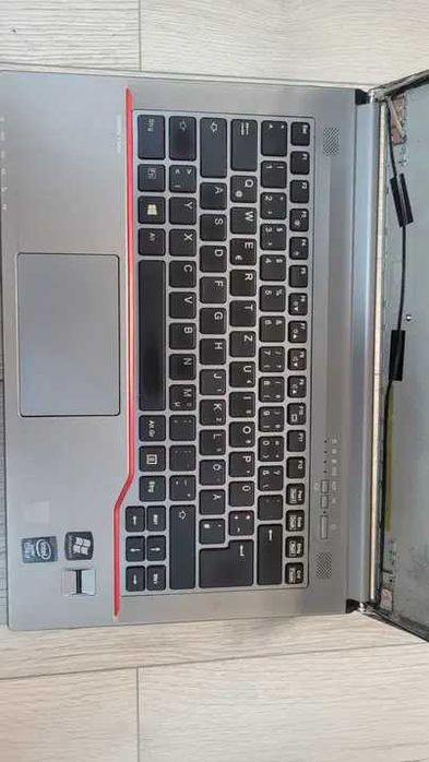 Balamale laptop Fujitsu LIFEBOOK E744 QM87