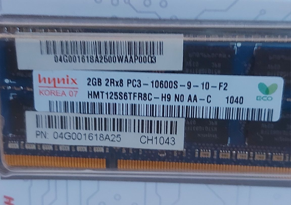 Оперативная.память DDR3  2ГБ  1066/1333 MHz . Состояние идеальное.