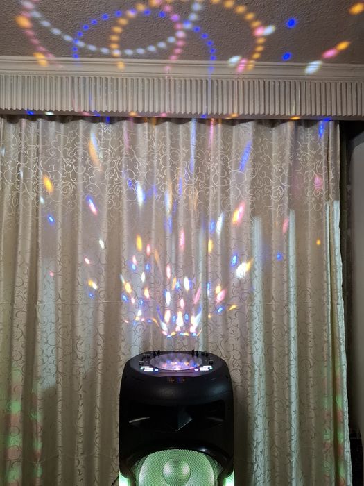 Se vinde Boxă AKAI DJ5L 350w