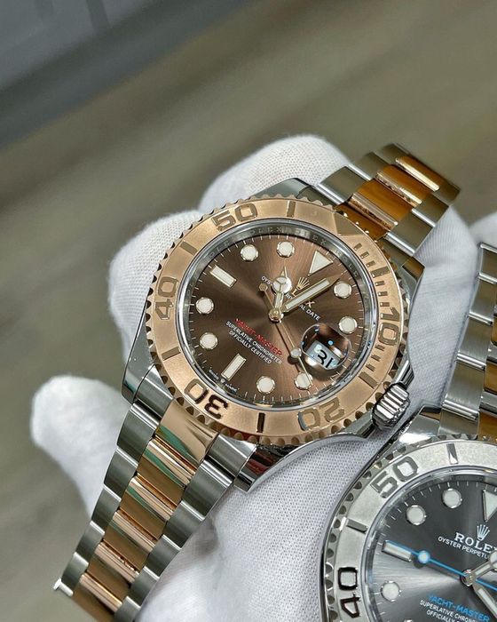 rolex yacht - master chocolate dial