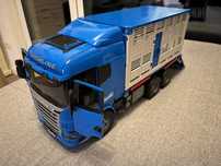 Bruder - Camion transport animale albastru