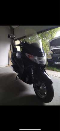 suzuki Burgman 400