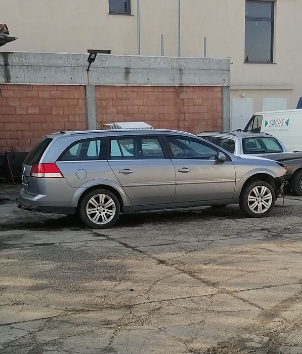 Opel Vectra C  3.0 v6