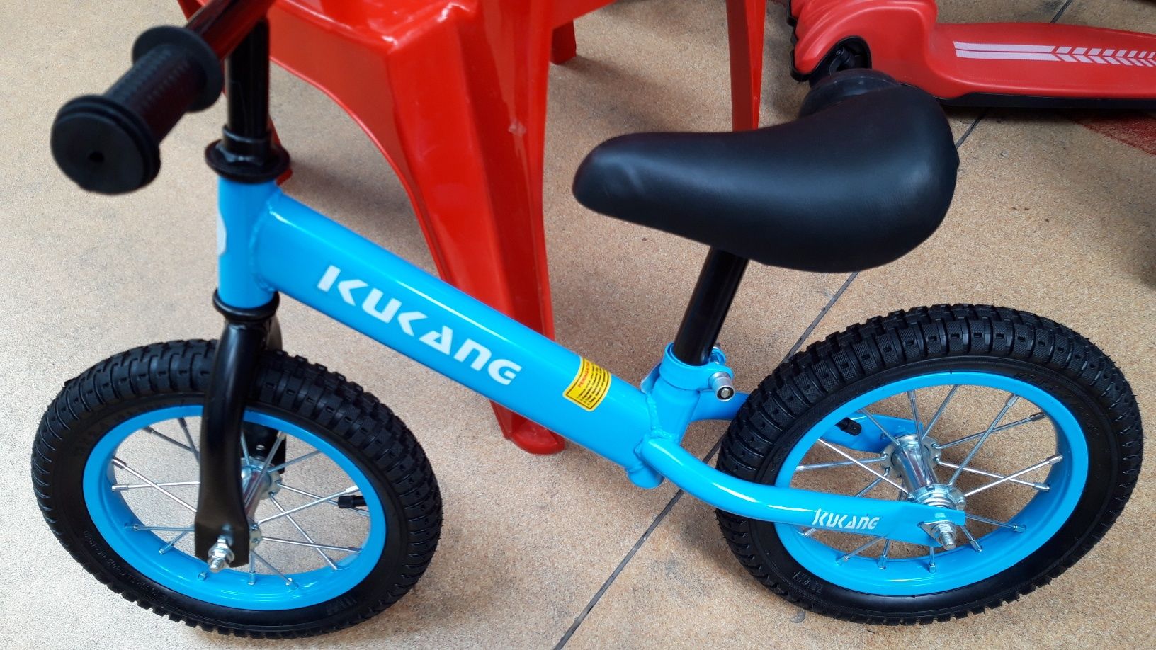 Bicicleta fara pedale, pentru copii, 12 inch. Noua!