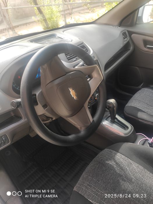 Коболт сотилади холати яакши гази бор 4 поколэна краска капот крилода