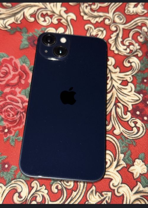 Айфон 13 новый с коробкой и плюс подорок чехол