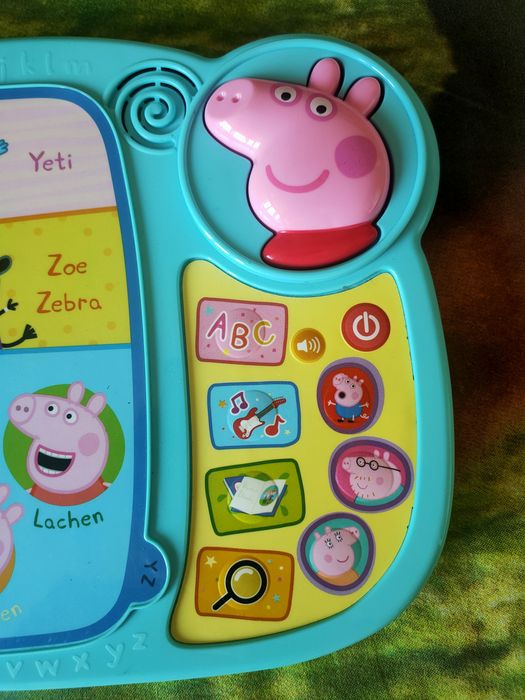 Интерактивна книжка Pepa Pig на немски взик