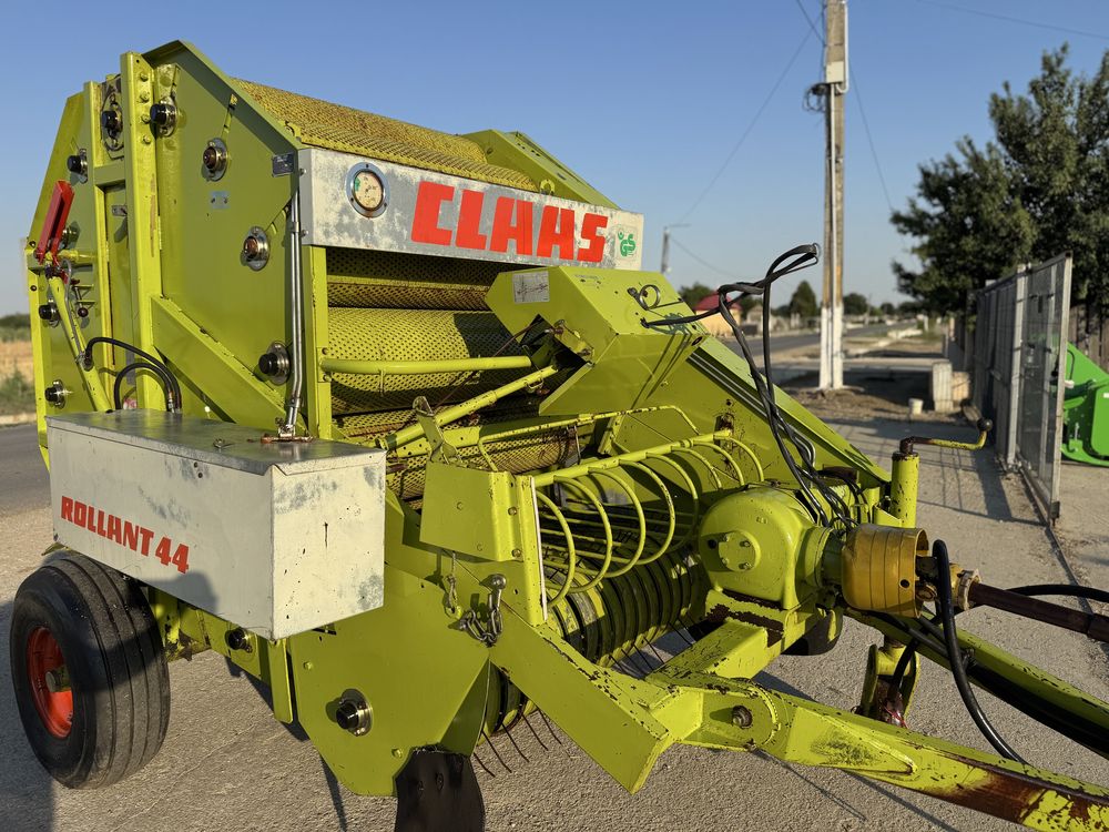 Presa Balotiera Claas Rollant 44 cu Ata Ca Noua mport Germania