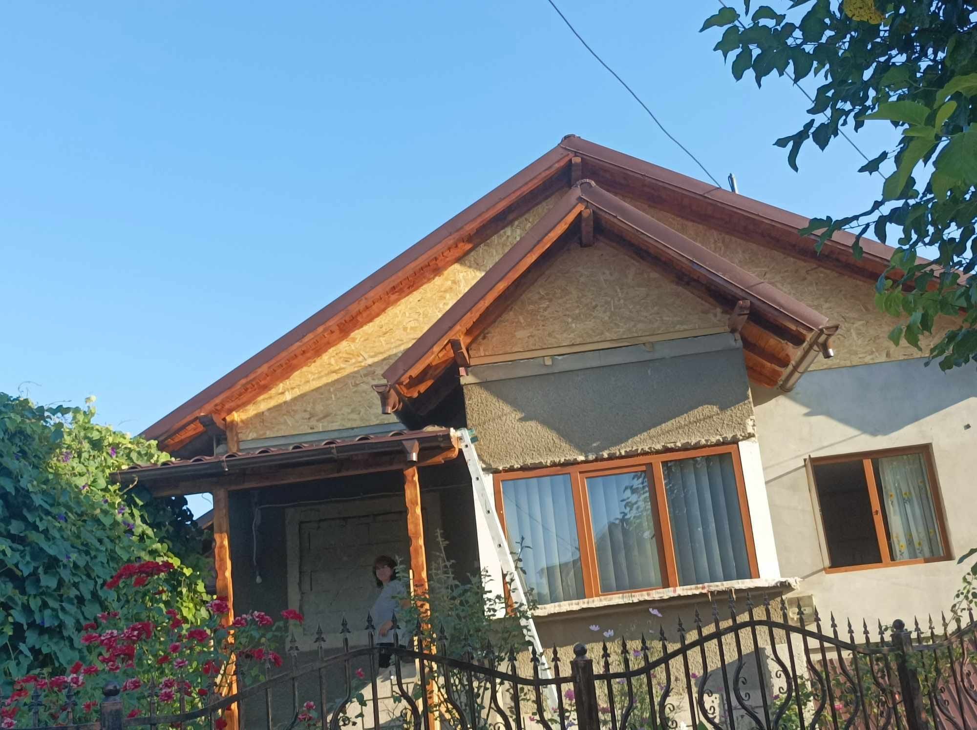 EXECUTAM URMĂTOARELE SERVICI


1. Reparatii Acoperis,
2. Montaj orice