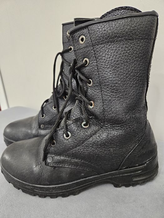 Предлагаем к реализации зимние берцы.