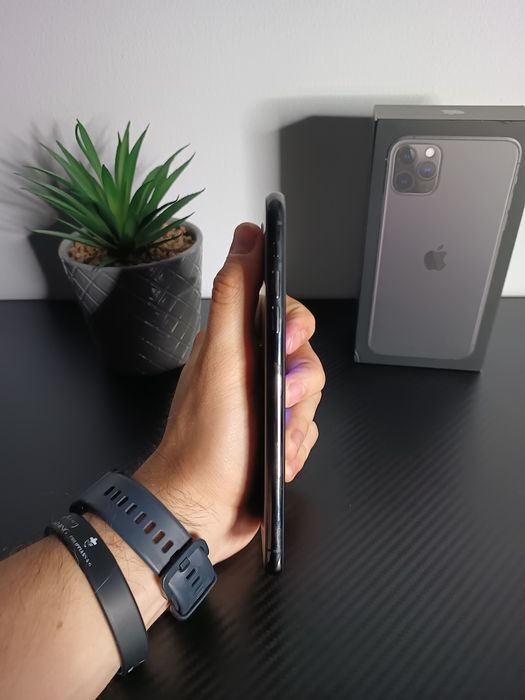 iPhone 11 Pro Max - Space Grey
