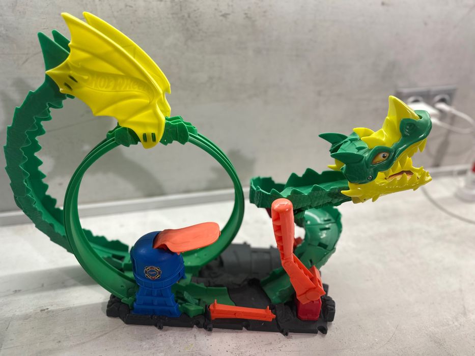 Писти писти hot wheels