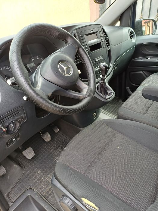 Vito 2017  163 cai 8+1