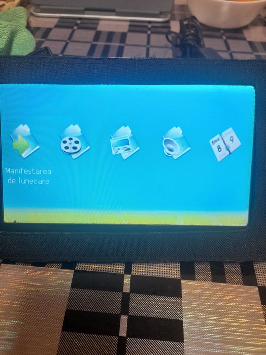 Vind multimedia cu card și usb Vatech