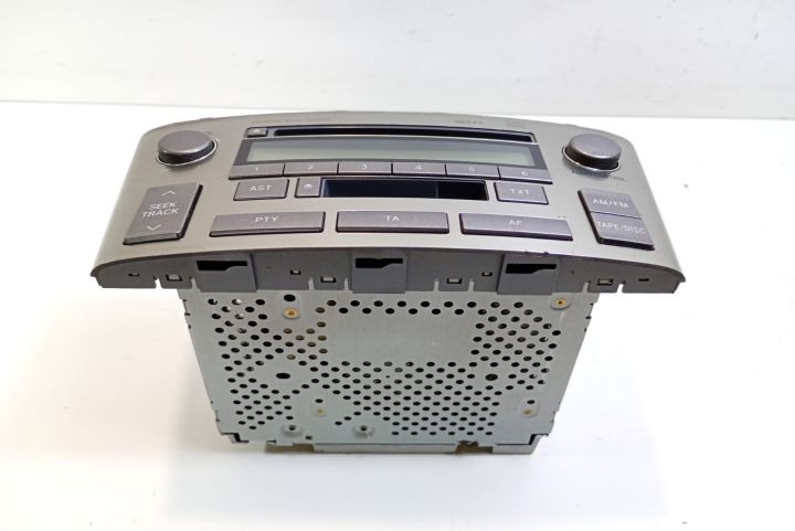 Radio  CD player  8612005080 Toyota Avensis a 2-a generatie T25 (face