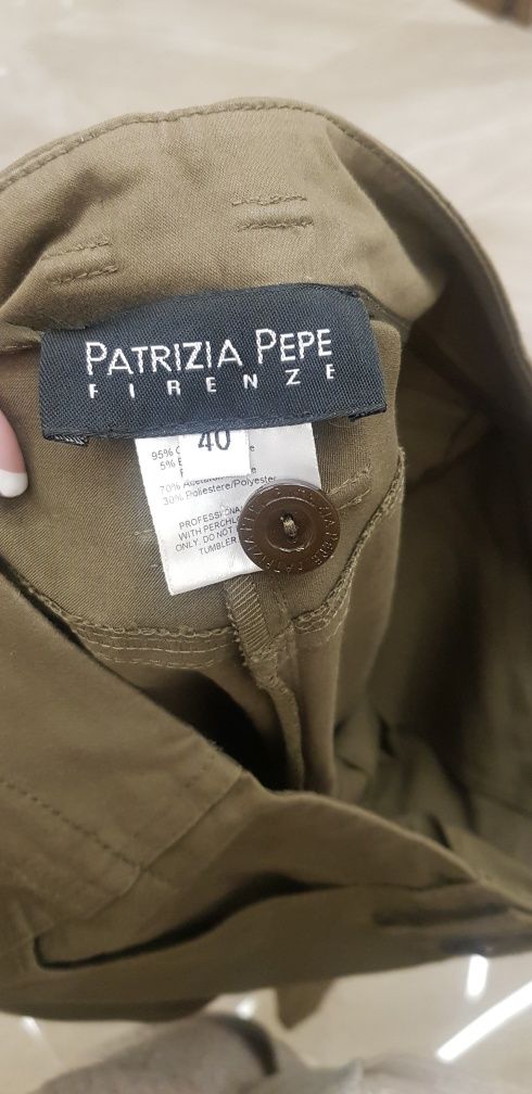 Нов панталон Patrizia Pepe