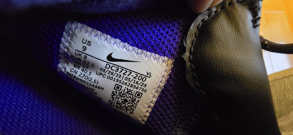 Nike zoom winflo 8 Shield 42,5