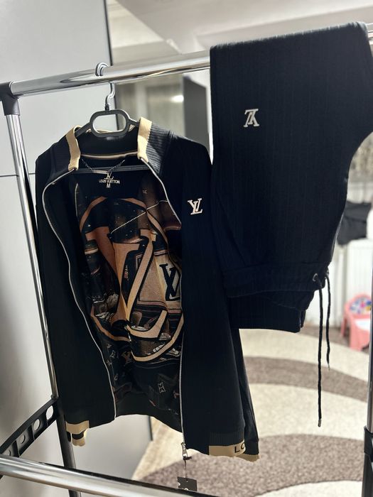 Treninguri Hugo Boss ,Lacoste ,Armani