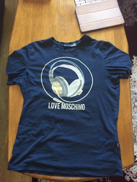 Tricouri gucci M si moschino L originale