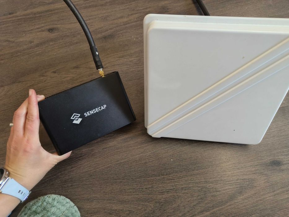SenseCAP M1 – запазен и напълно работещ