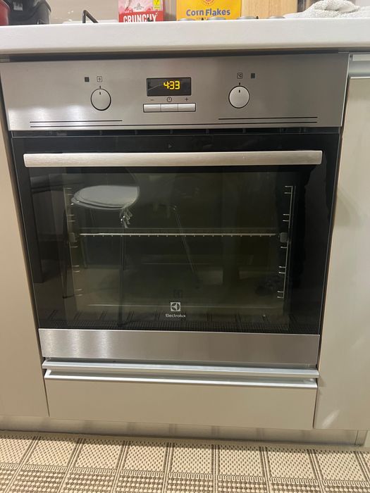 Cuptor electric Electrolux EOB3450AOX