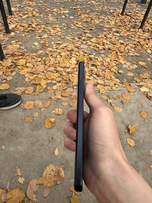 Redmi note 12 128/4 kelishamiz