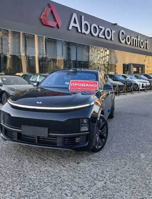 Li 6 Li 7 Li 9 есть в наличии новый гибридный кроссовер от Li Auto