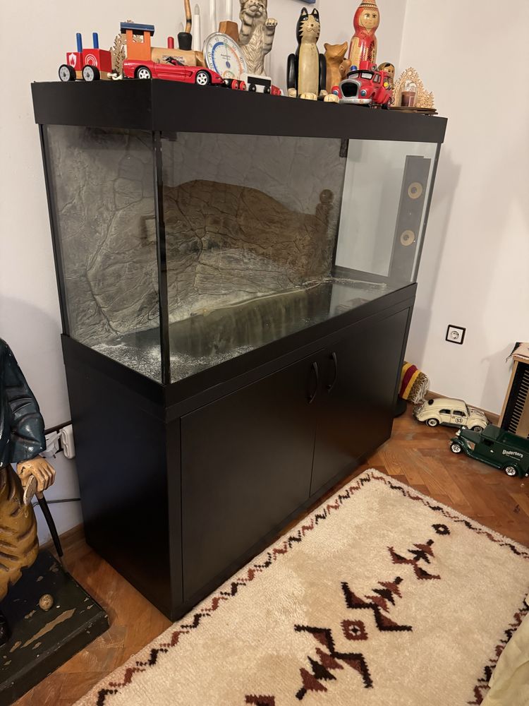 Acvarariu 300 litri